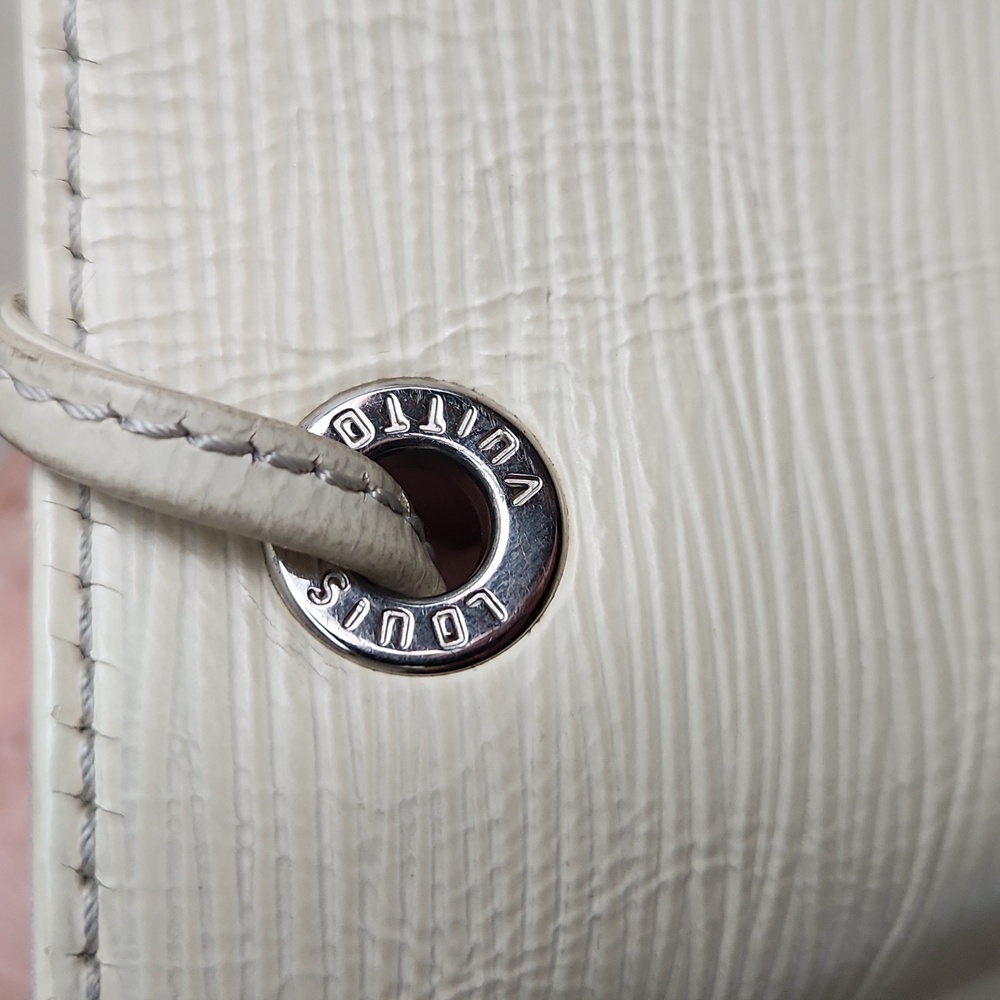 Louis Vuitton Large Noé Feedbag - Picture 3 of 7